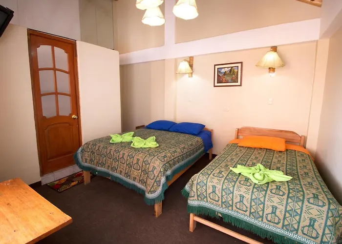 Wake Up Hostel *